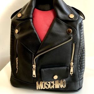 MOSCHINO REPLI BACKPACK JACKET MODEL